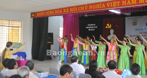 ການເຄື່ອນໄຫວເນື່ອງໃນໂອກາດວັນຄົນພິການຫວຽດນາມ (18/4)